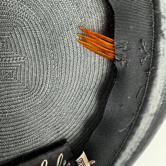 Vintage 50-60s Jan Leslie Elegant Small Hat Black Straw Satin Bow Size 22 1/2\
